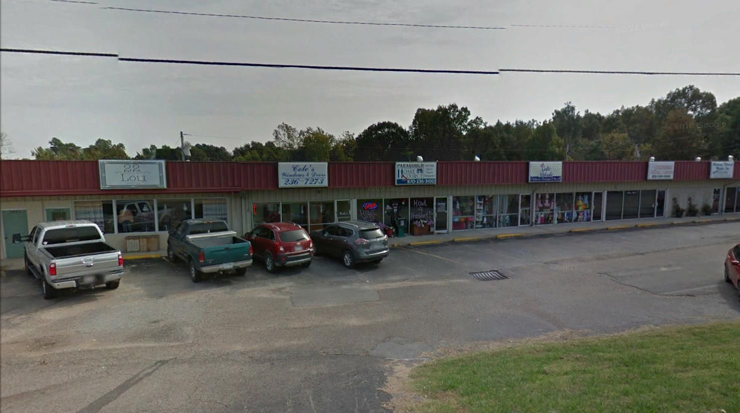 2407 Linwood Dr, Paragould, AR 72450